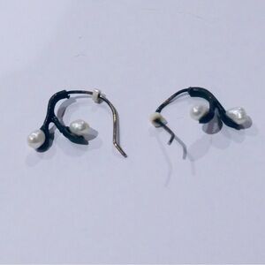 Michael Michaud P Willow Drop Earrings 2 Freshwater Pearls Bronze Patinaed